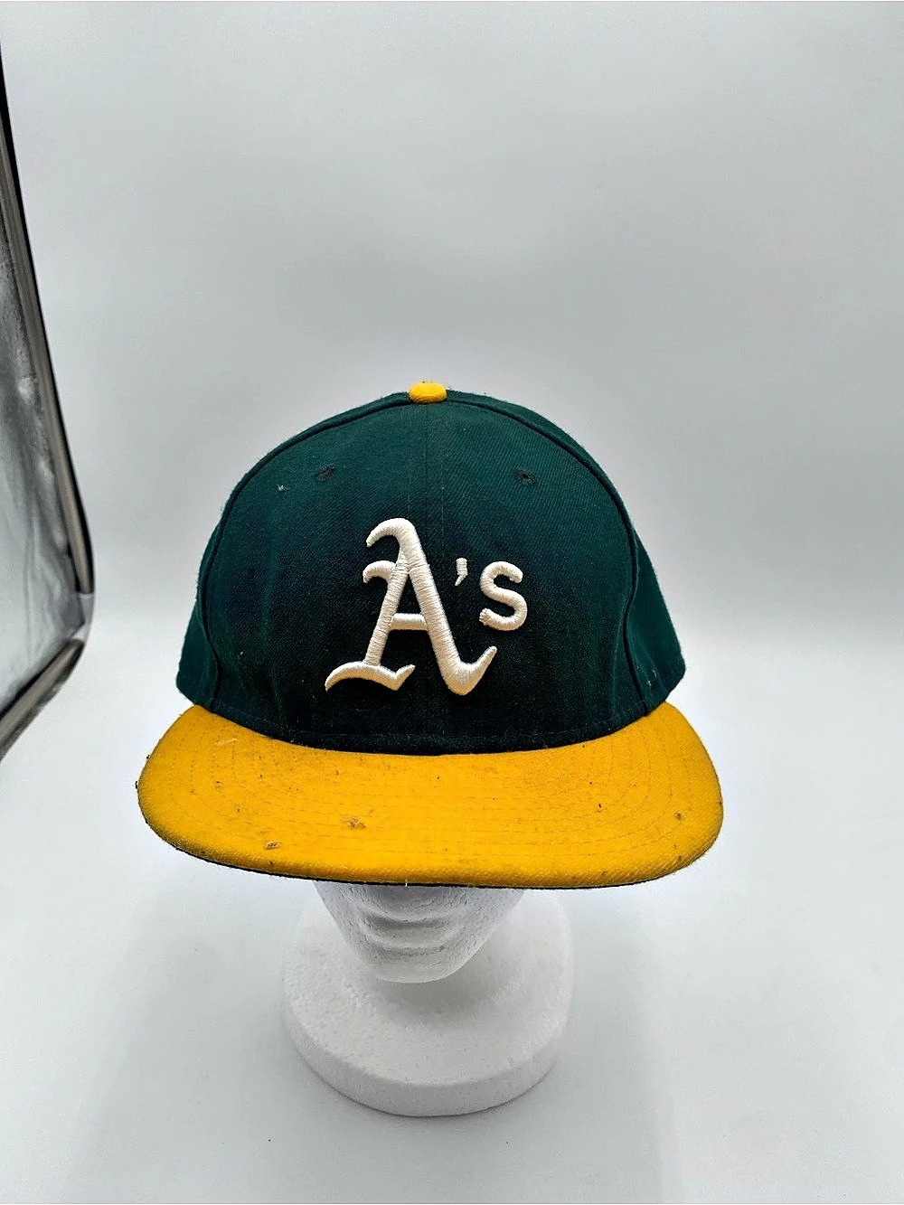 Vintage New Era Oakland Athletics MLB 59FIFTY Fitted Hat Green & Yellow